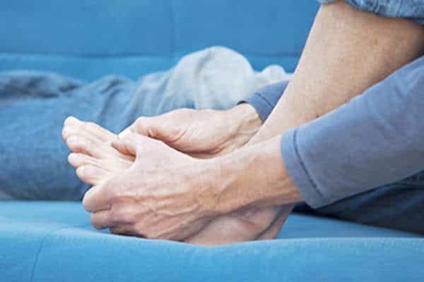 الأطعمة التي تقلل حمض اليوريك