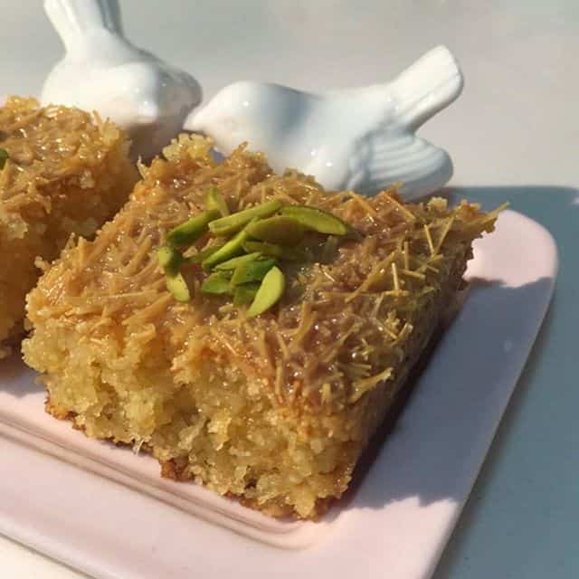 حلى الشعيريه الباكستانيه بالحليب بإضافة دقيق السميد او سيمولينا حلى الشعيريه الباكستانيه بالحليب