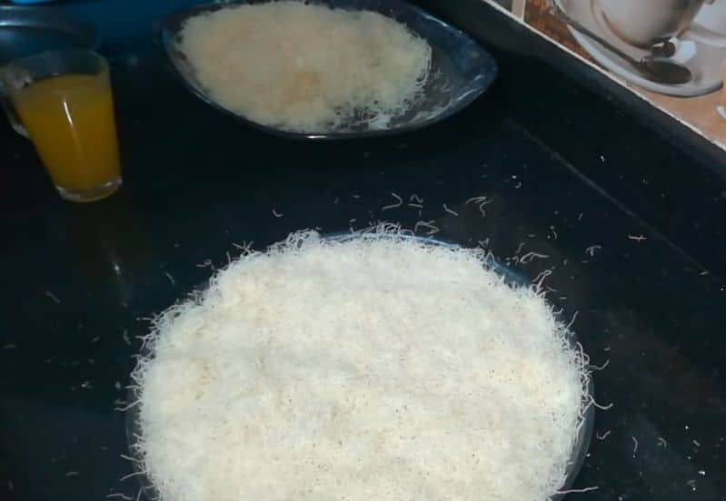 طريقة عمل الكنافة بالقشطة بالصور خطوة خطوة