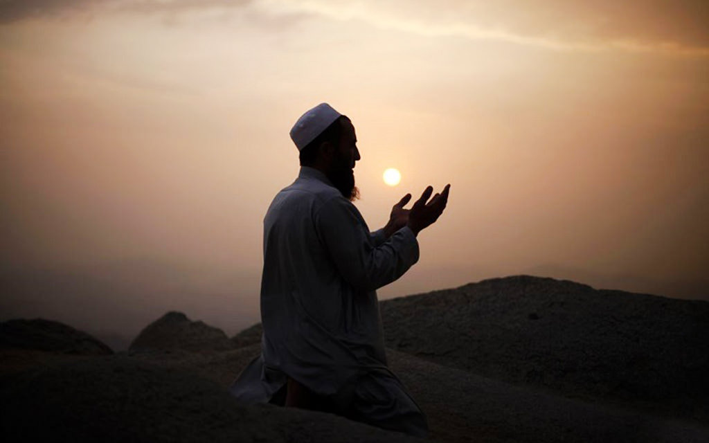 فضل استودعتك الله الذي لاتضيع ودائعه