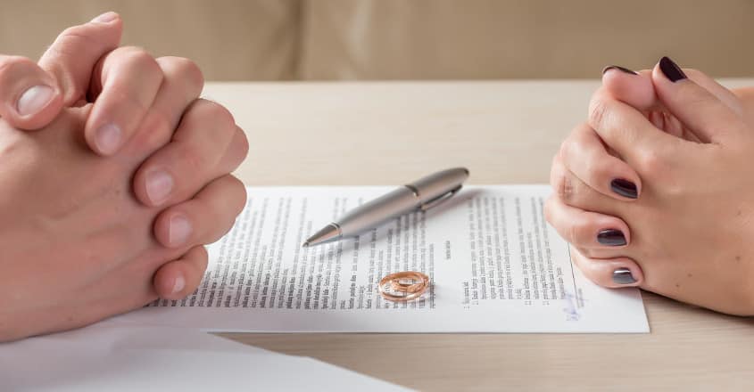 كيف يتم الطلاق في المحكمة بالسعودية
