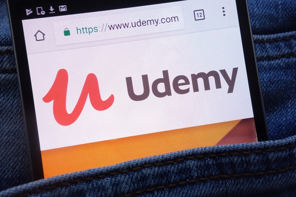 موقع udemy
